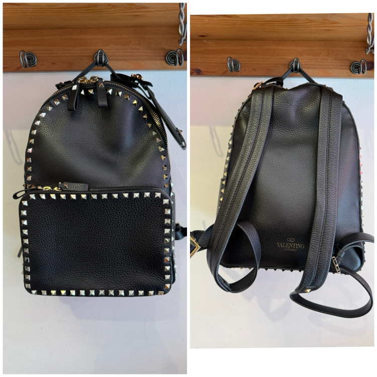 Valentino Rockstud’ sırt çantası