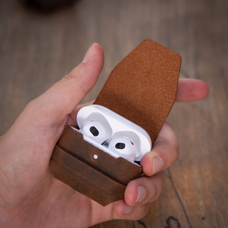 AirPods 3 & PRO Deri Kılıf - gerçek deri ve el yapımı