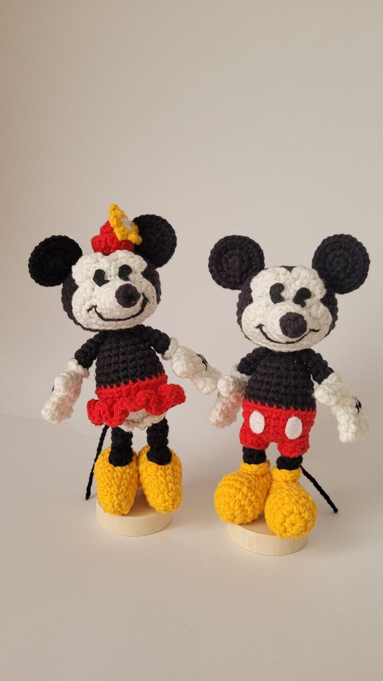 MİCKEY AND MİNİ MOUSE - DİSNEY