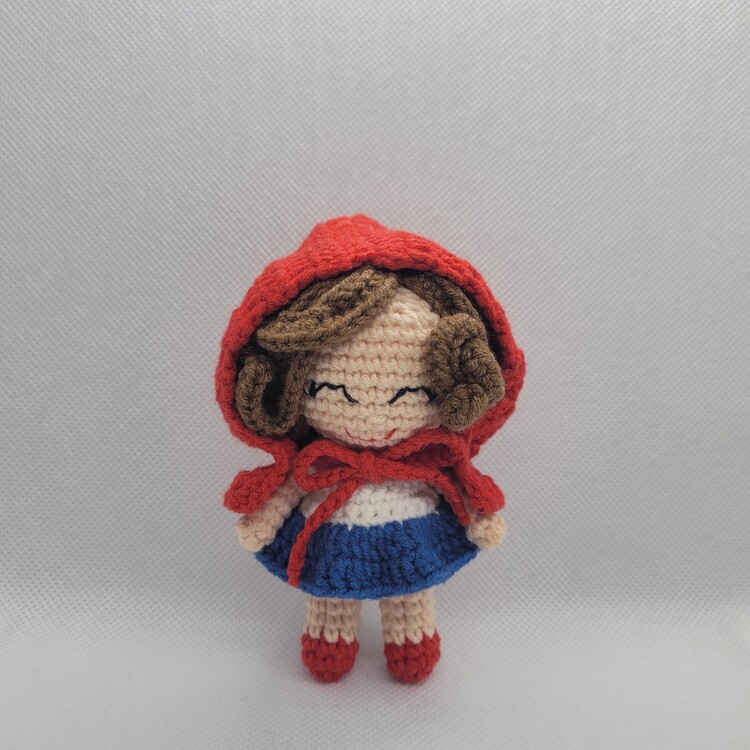 KIRMIZI BAŞLIKLI KIZ - Little Red Riding Hood