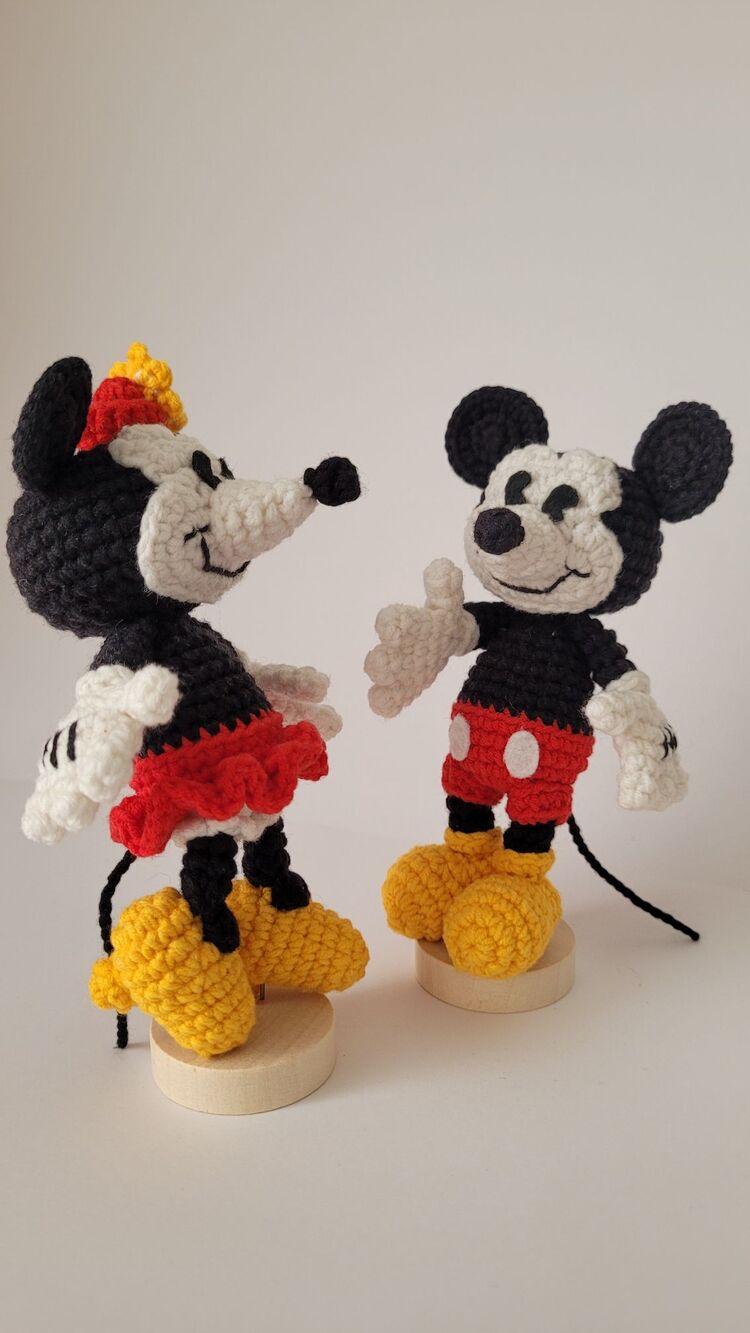 MİCKEY AND MİNİ MOUSE - DİSNEY