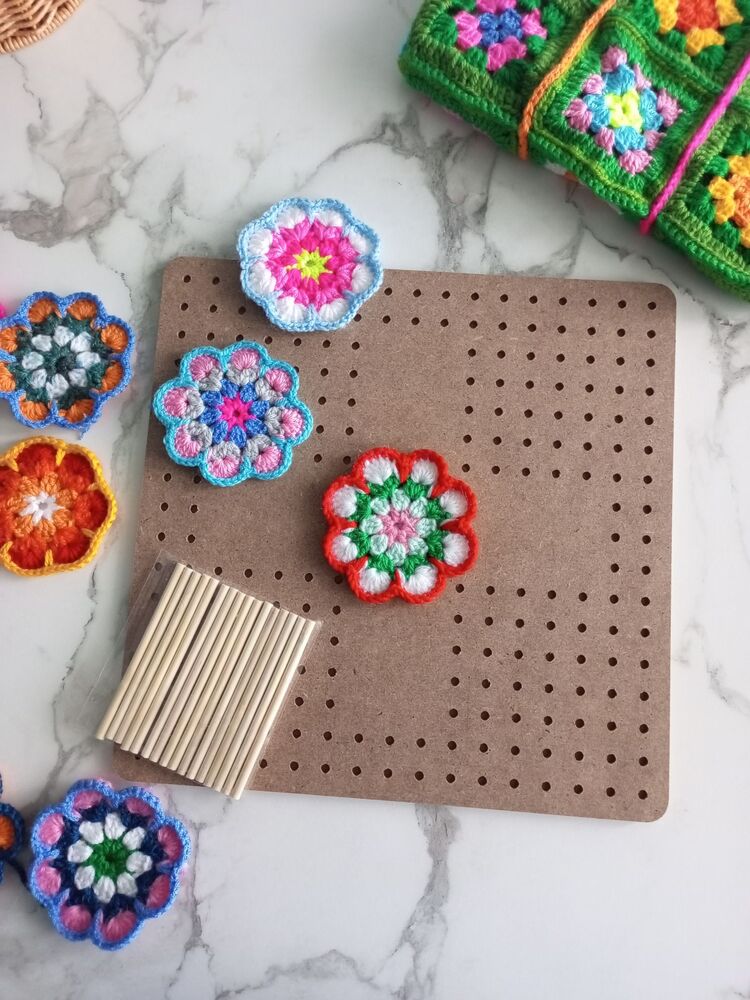 Motif Tezgahı Ahşap Motifmatik 30*30 cm Örgü Tığ işi Motif Bloğu
