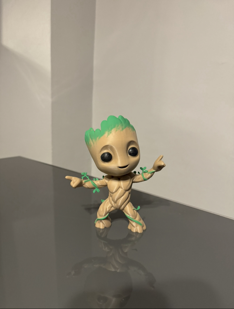Baby Groot Figür
