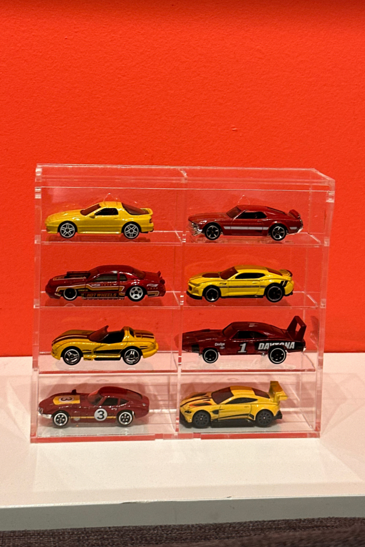 8li Kapaklı Pleksi 1/64 Hot Wheels Diecast Model Araç Sergileme Rafı