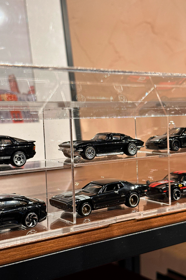 6lı Kapaklı Pleksi 1/64 Hot Wheels Diecast Model Araç Sergileme Rafı