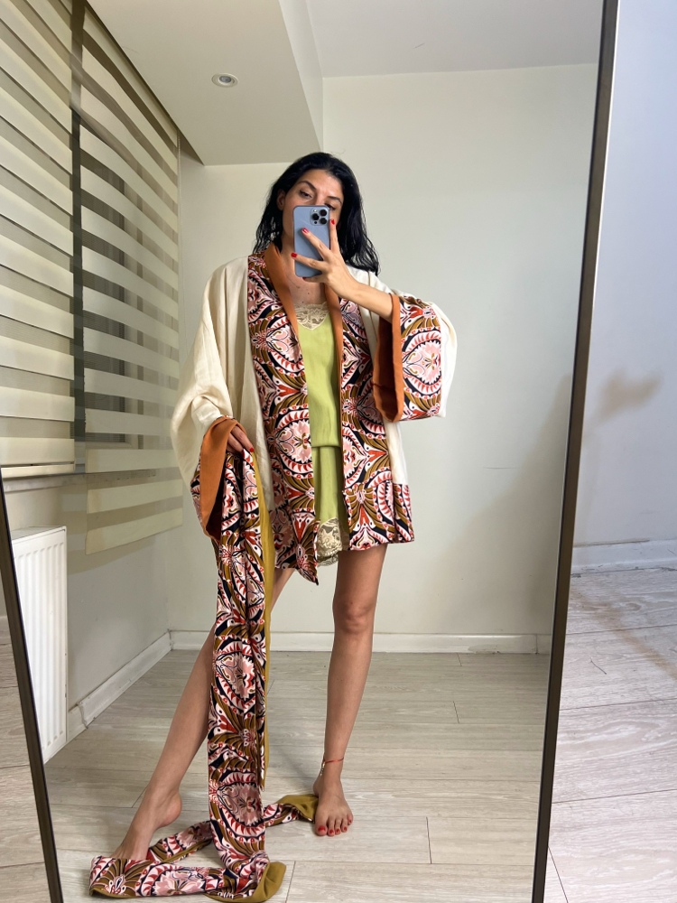 Orient kimono 