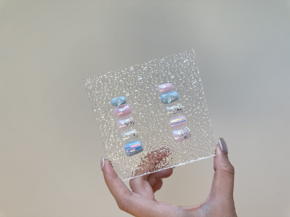 #(24)Mavi pembe karşık 3D kelebek süslü tırnak