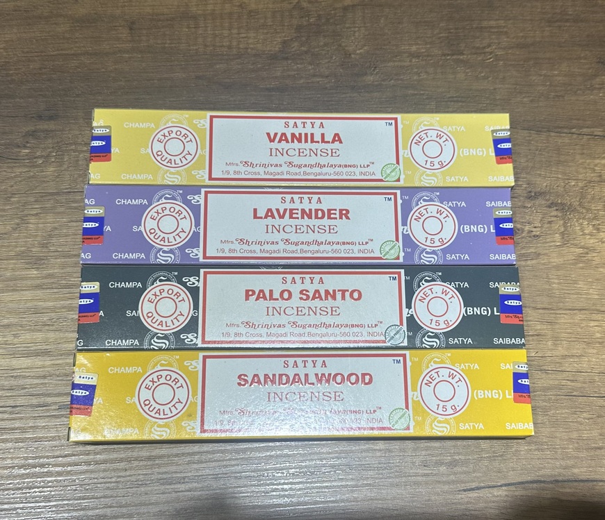 Palo santo-Vanilya-Lavanta-Sandal ağacı 4'lü paket tütsü