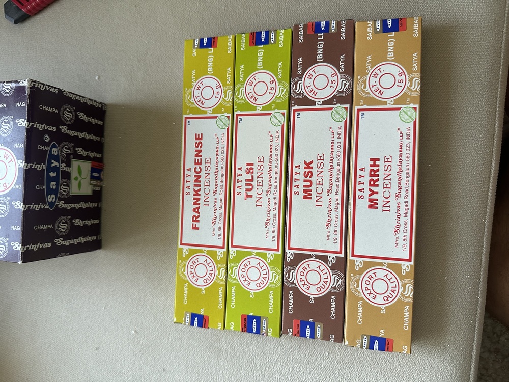 4'lü Tulsi +Frankincense + musk +myrrh