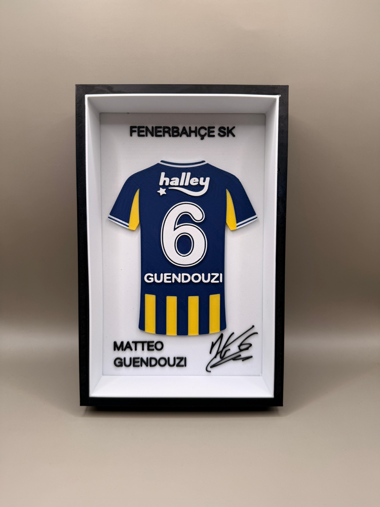 MATTEO GUENDOUZI - FENERBAHÇE İMZALI FORMA MASA SÜSÜ