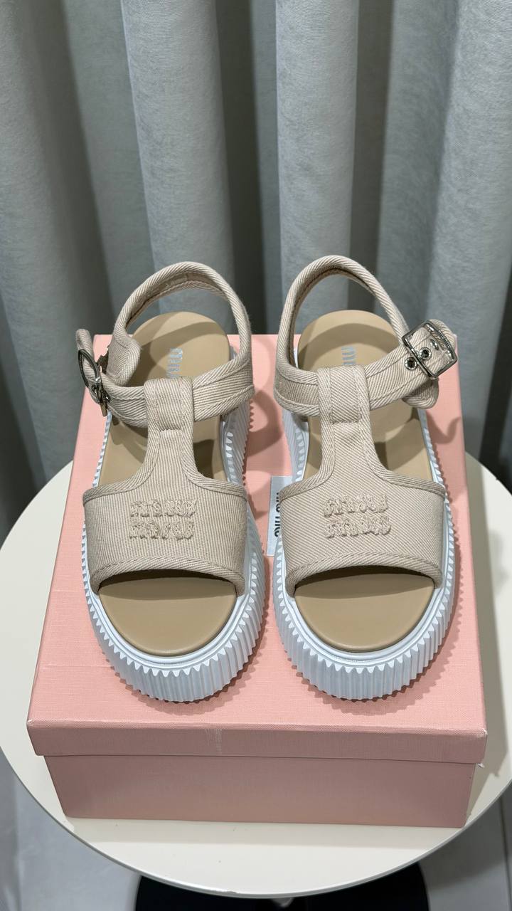 Miu Miu kadın sandalet