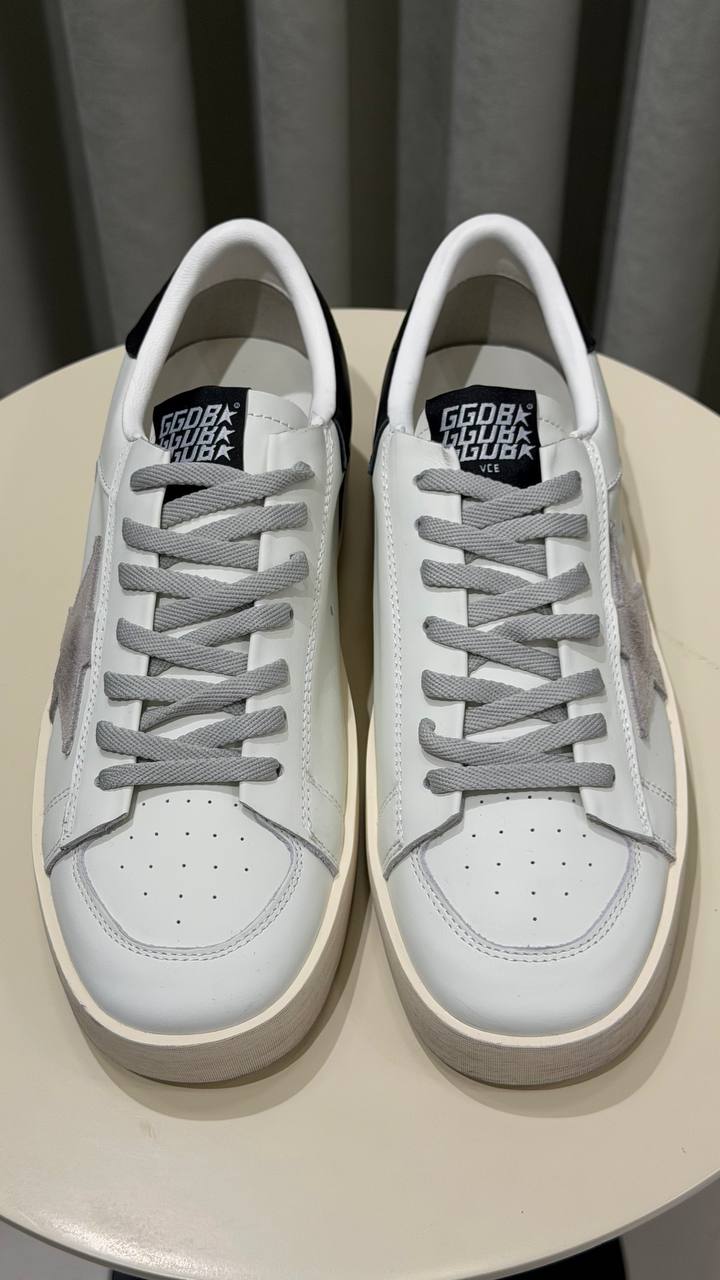 Golden Goose Unisex Sneaker