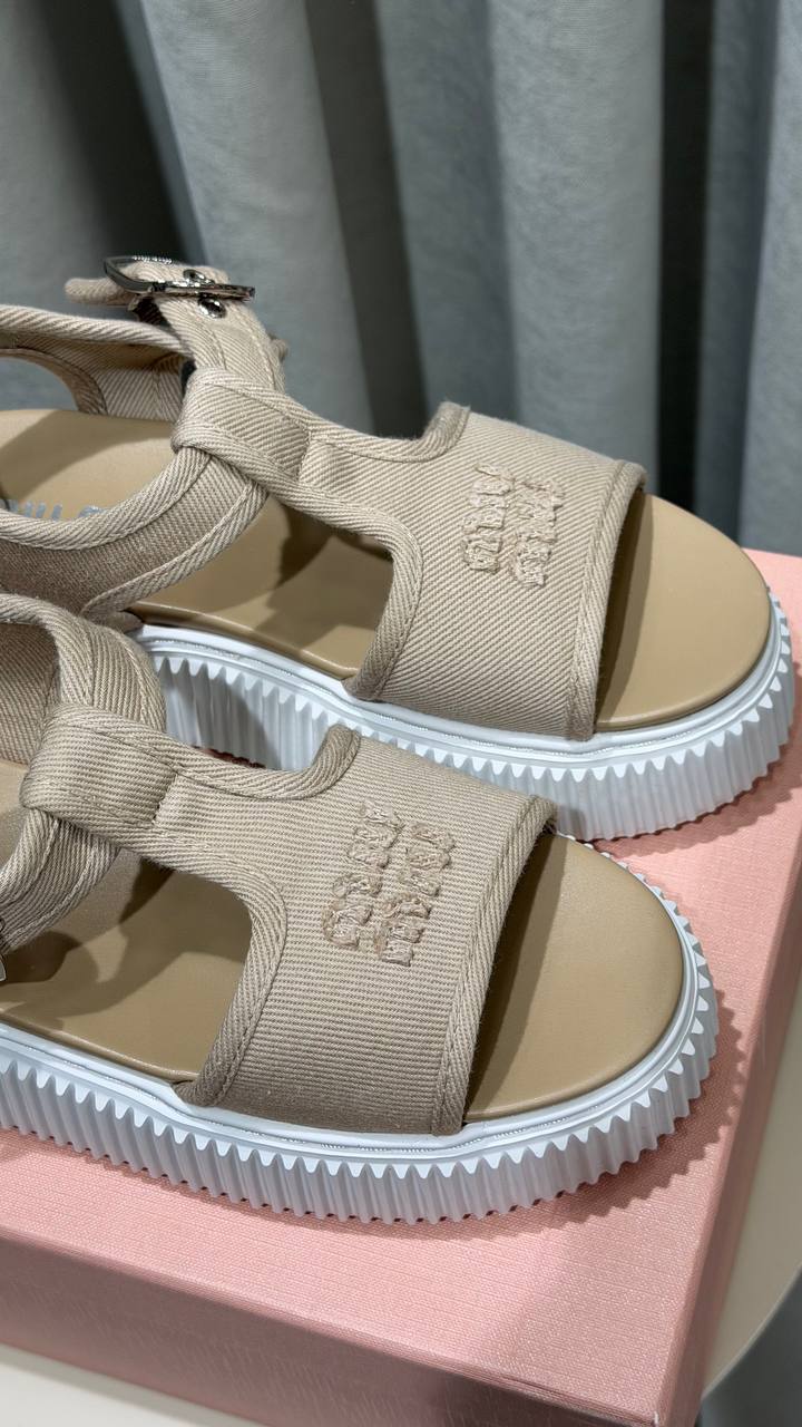 Miu Miu kadın sandalet