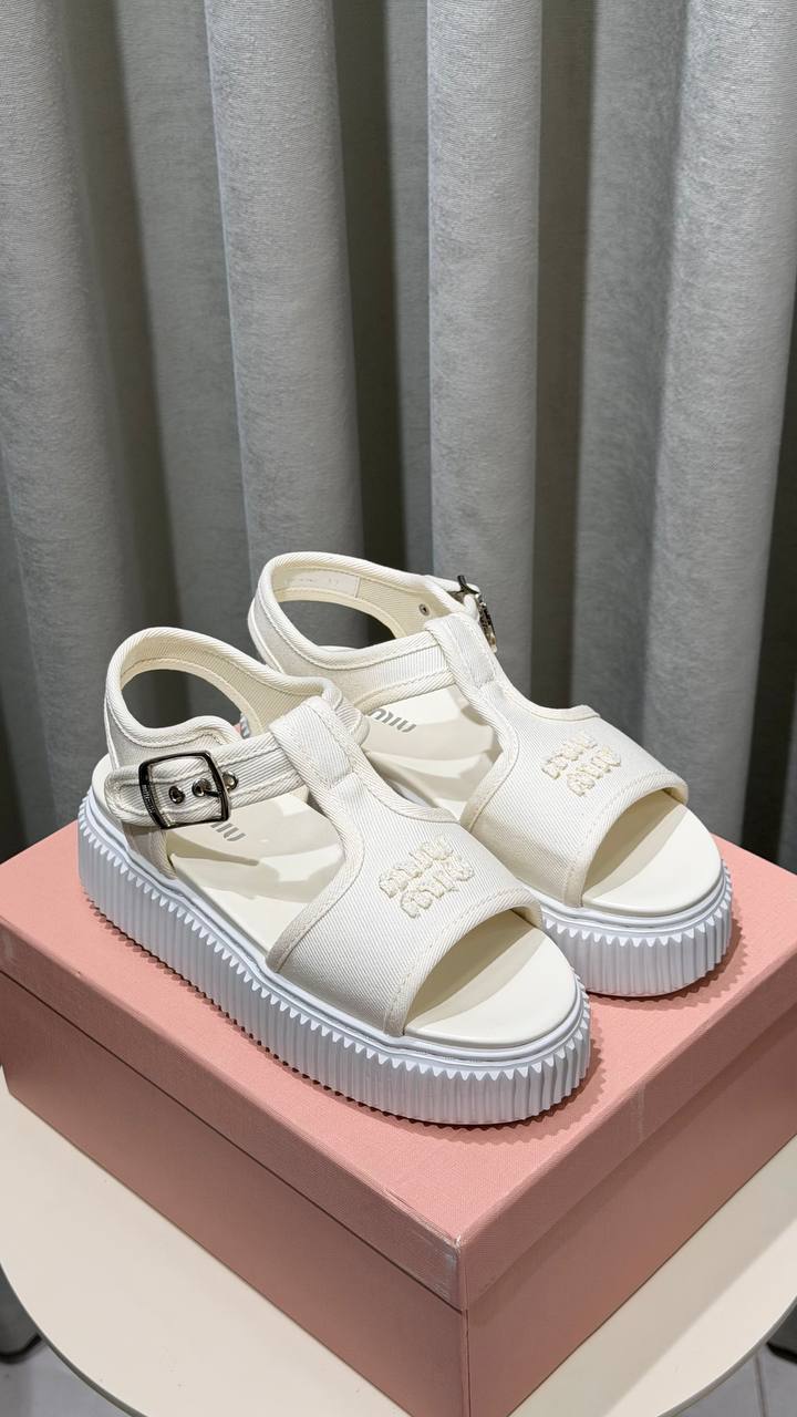 Miu Miu Platform Sandalet