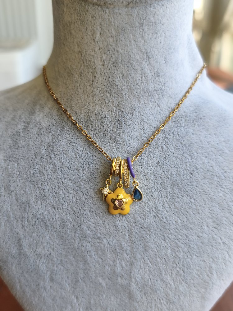 Charm kolye