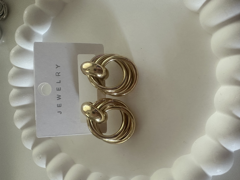 İçiçe küpe -gold