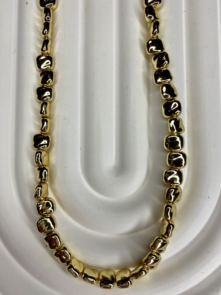 Gold çakıl taşı kolye