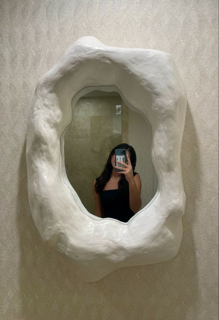 Mirror Ayna