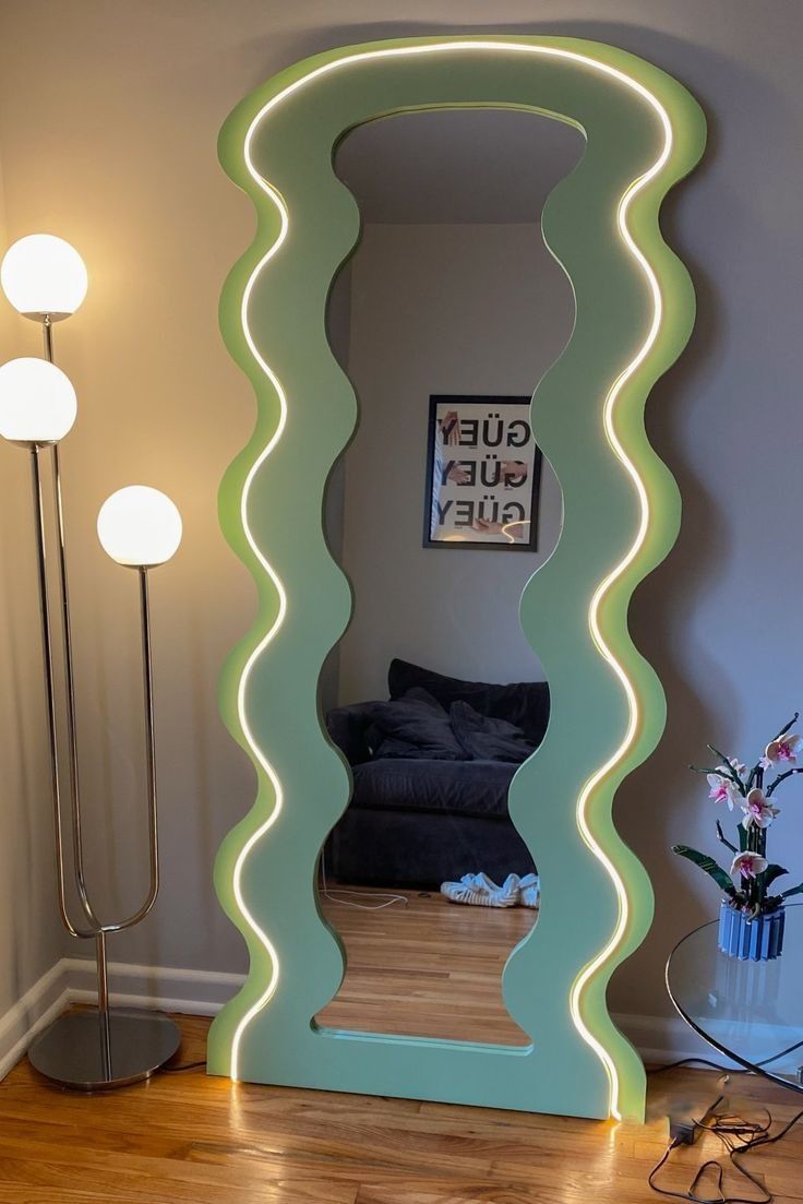 Mirror Ahşap Ayna