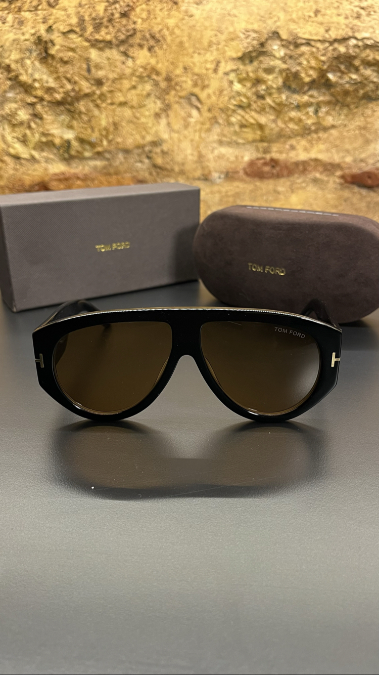 Tom Ford güneş gözlüğü