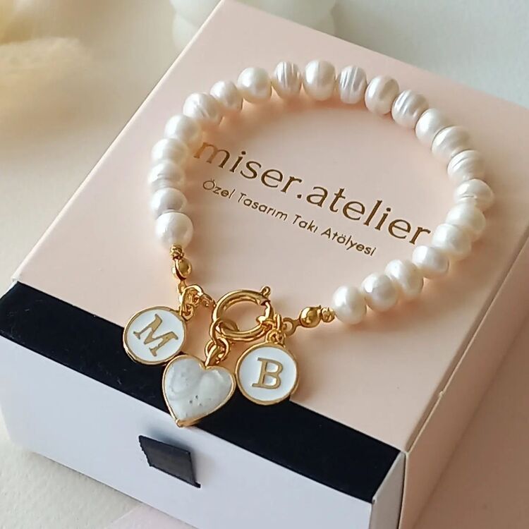 ✨️ YENİ RONDELA Gerçek İnci harfli bileklik