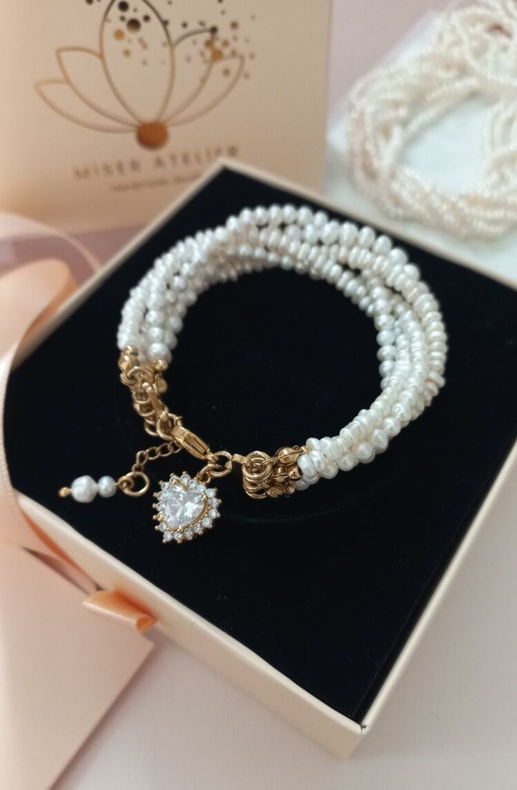 ' EXCLUSIVE BRACELET '