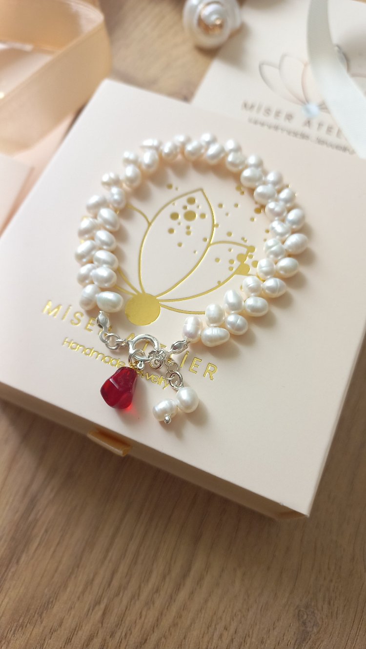 PETAL GÜMÜŞ KLİPSLİ NAR BİLEKLİK