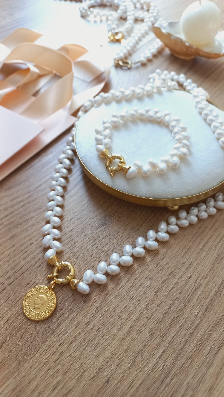 Gümüş gemici kilit petal bileklik