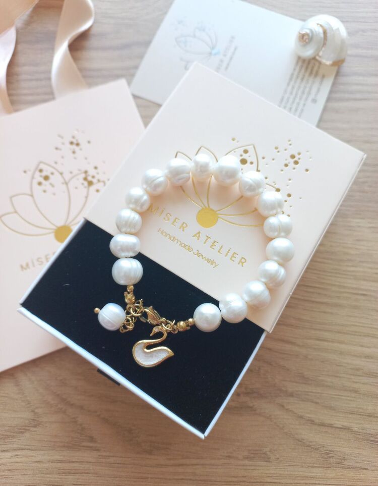 ' Pearly Swan ' İnci Bileklik