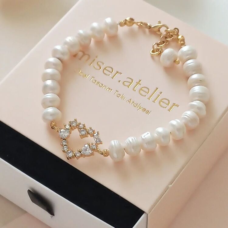 ' ELLA BİLEKLİK ' ♡