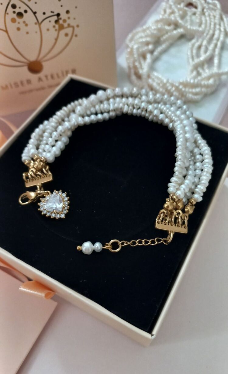 ' EXCLUSIVE BRACELET '