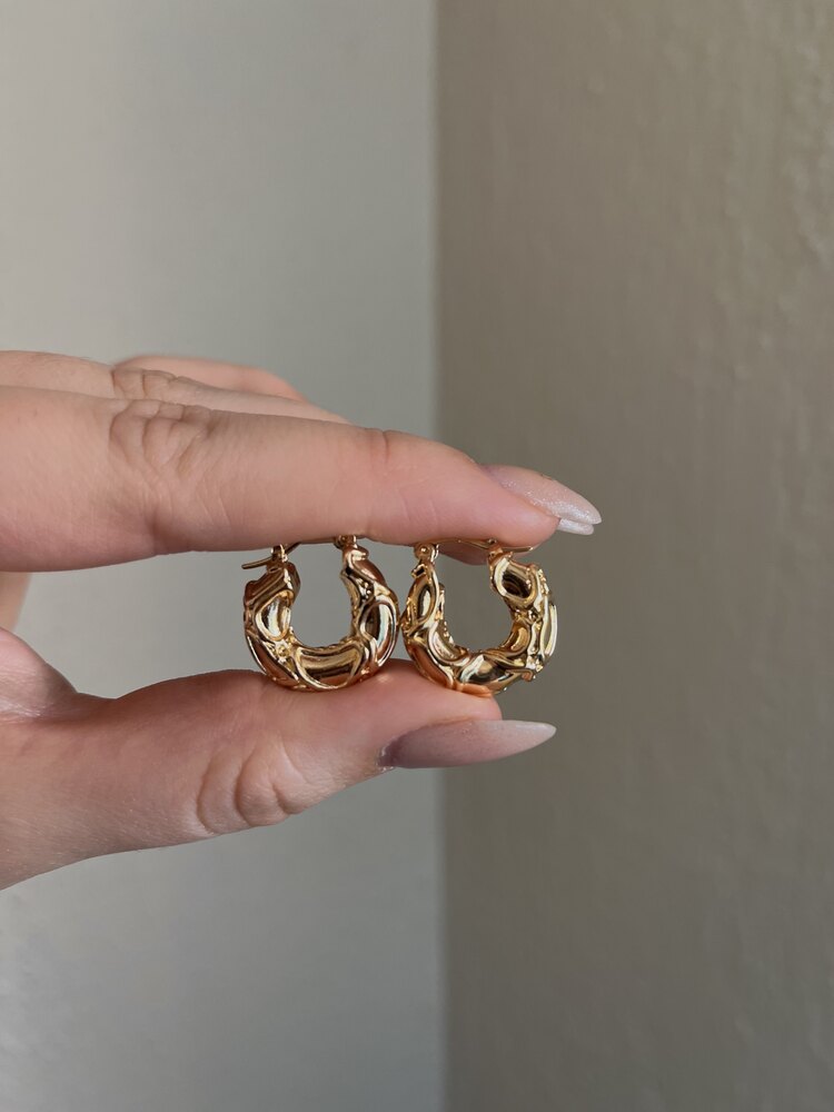 Vintage İşlemeli Hoops Küpe | Xuping