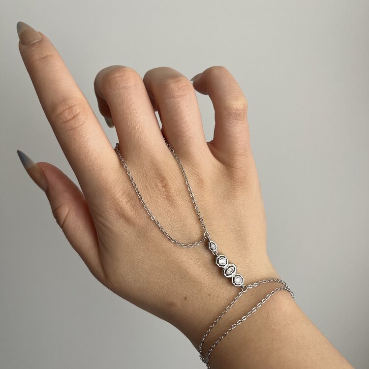 VIP Kuyumcu Model Taşlı Silver Şahmeran