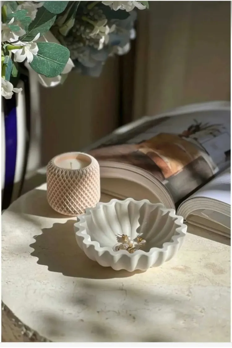 Dekoratif Pinterest Tabak Yuvarlak Tırtıklı Beton Kase Şekerlik