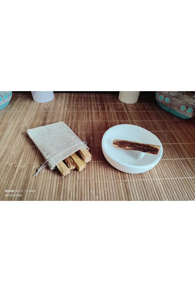 Palo Santo Tütsü Seti – 4 Adet Palo Santo (30-35 gr) ve Palo Santo Tütsülük (Beyaz) - Peru