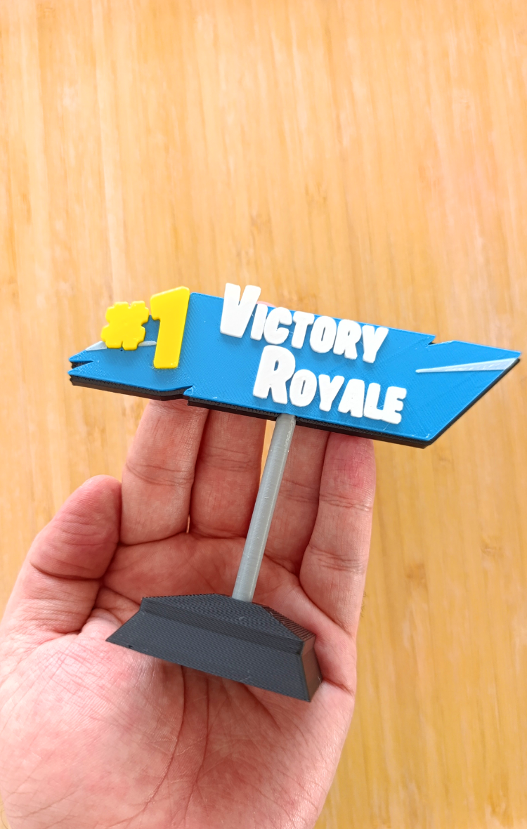 FORTNITE Victory Royale Figürü