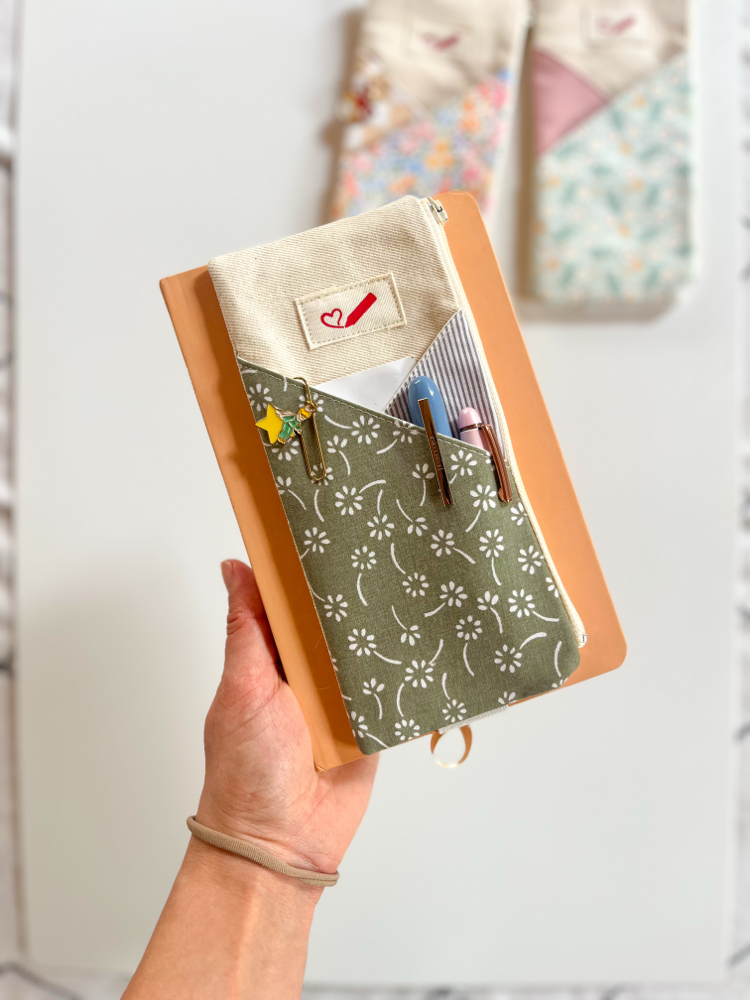 Kitap/Ajanda Kalemliği - Fermuarlı 3 Gözlü