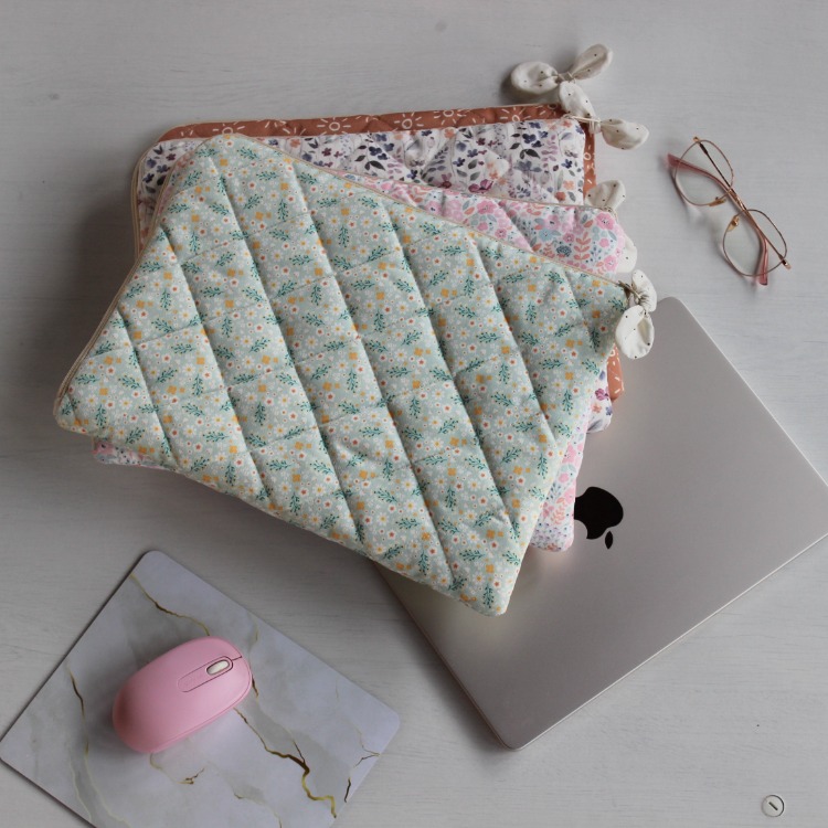 MacBook Yuvası -13.3"- Mint 