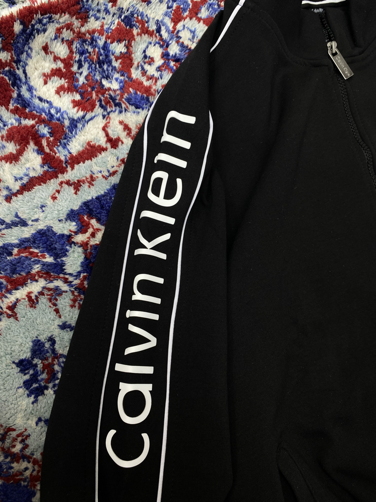 CALVIN KLEIN EŞOFMAN TAKIMI