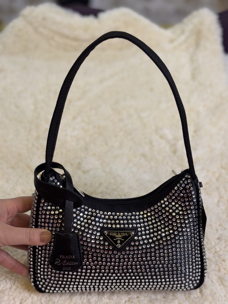 Prada baget taşlı