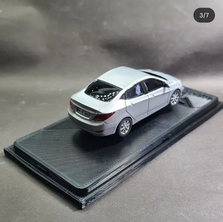 Hyundai Accent Blue