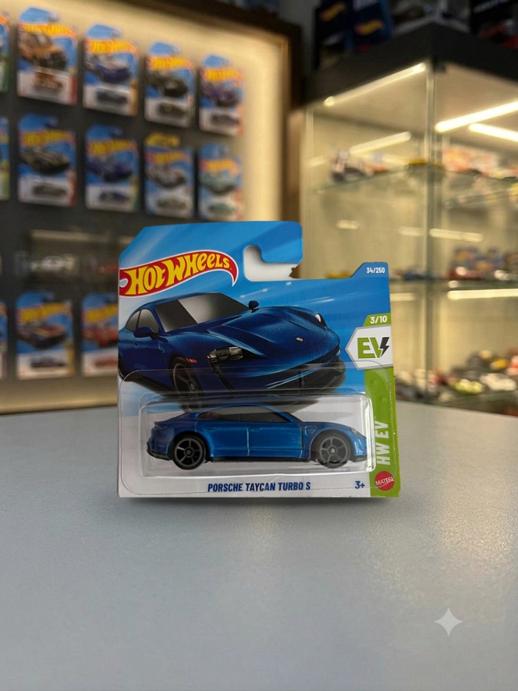 PORSCHE TAYCAN S TURBO