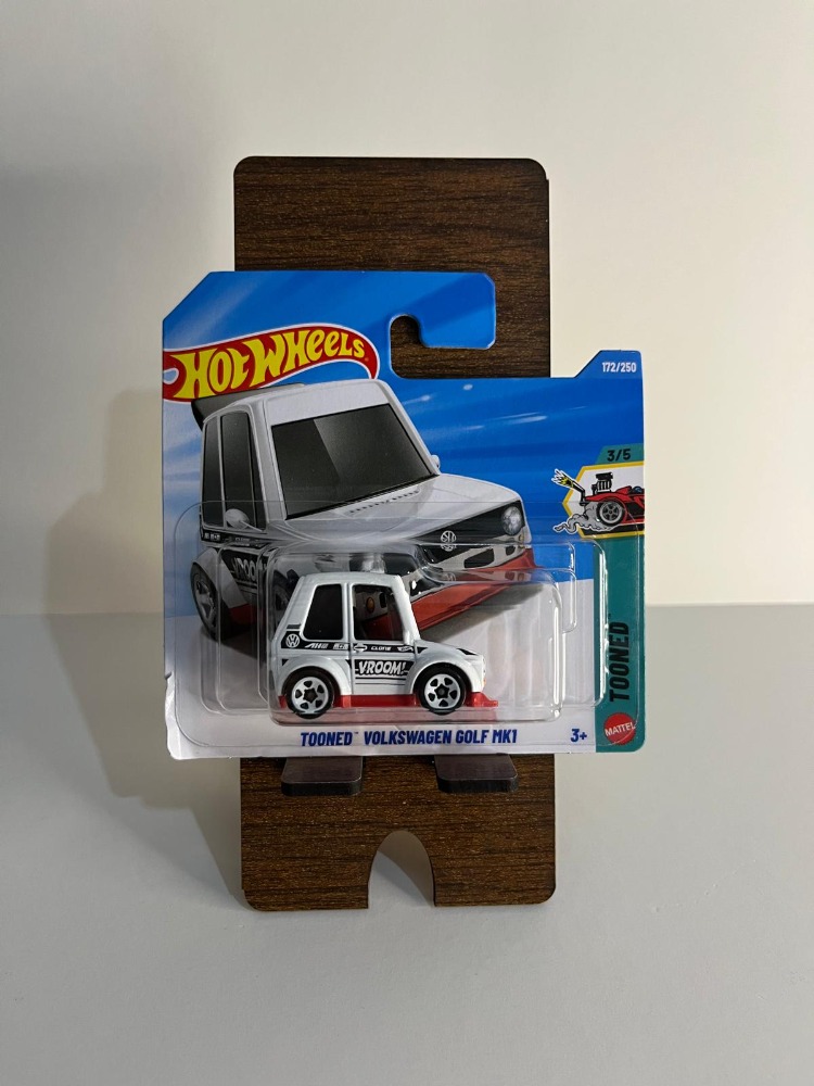 TOONED WOLKSWAGEN GOLF MK1