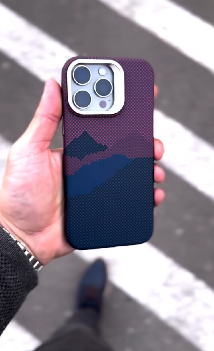 İPHONE STANDLI FİBER KARBON CASE