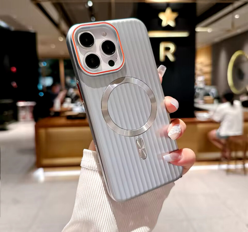 İPHONE TİTAN CORE CASE