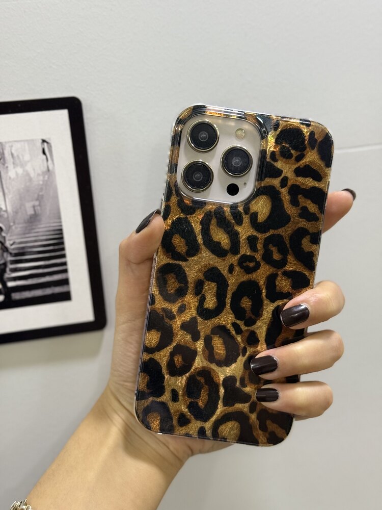 İPHONE LEOPAR DESENLİ CASE