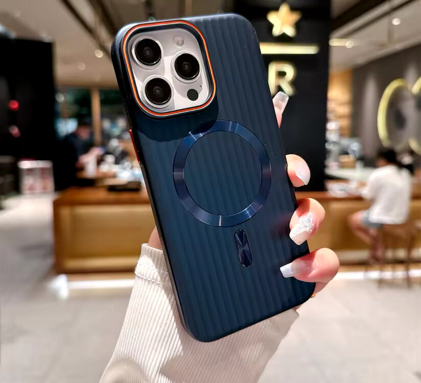 İPHONE TİTAN CORE CASE
