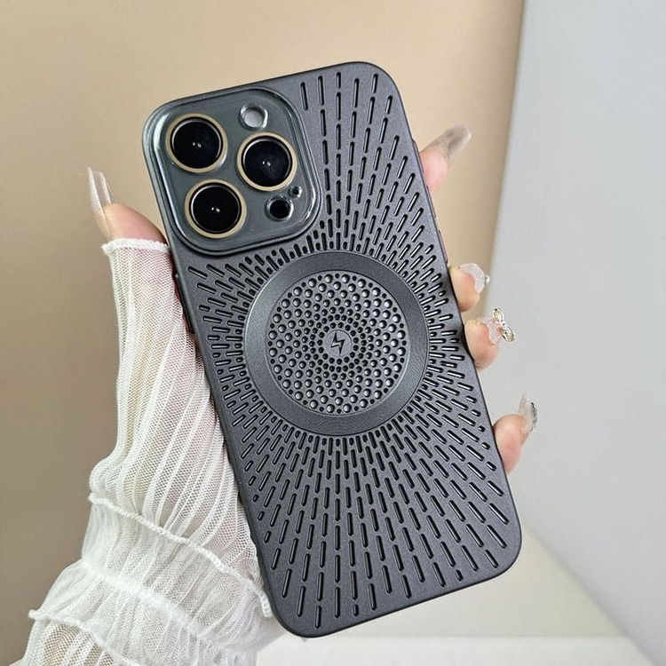 İPhone Hollow Mercedes Case