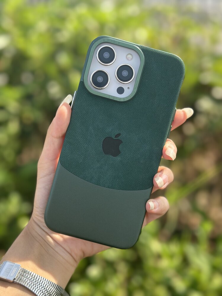IPhone Spe- Eds Leather Case