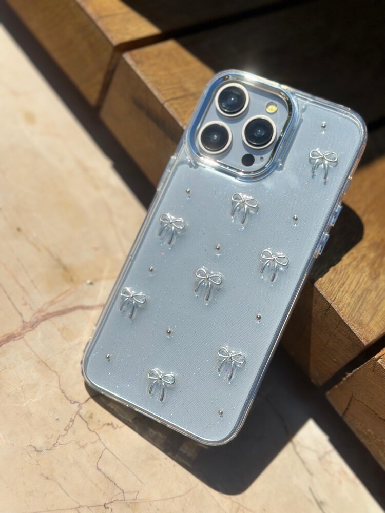 İPhone Fiyonk Desenli Case